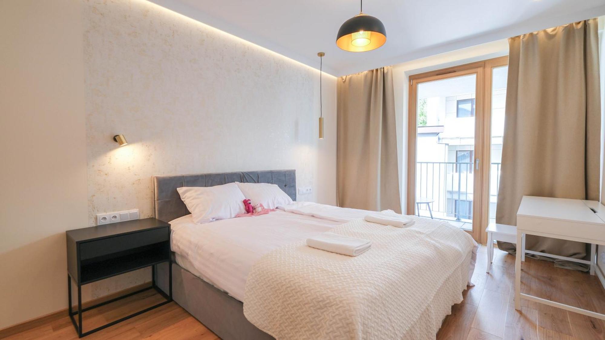 Luxury Free Parking Wawel Castle 2 Minutes Apartment